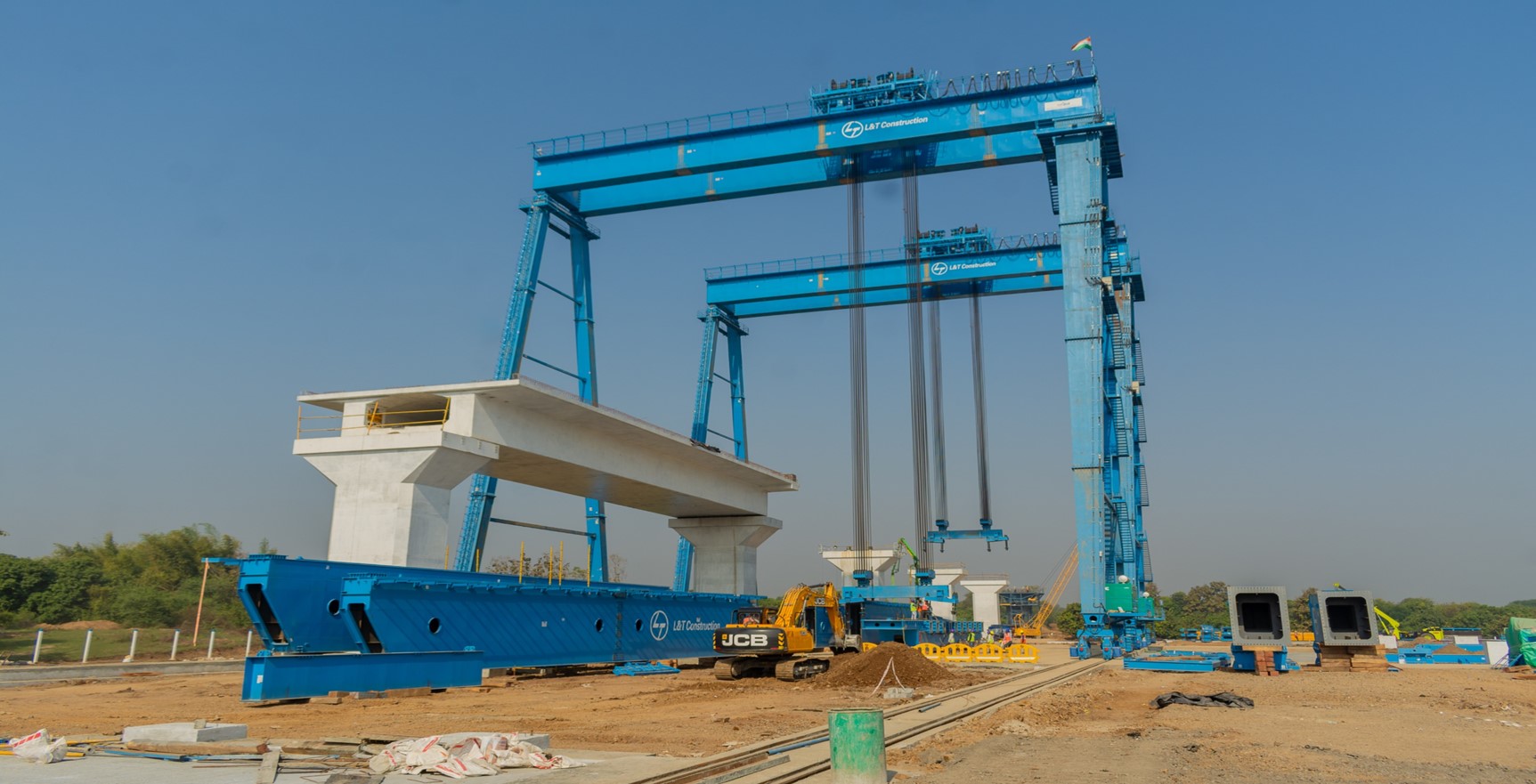 Construction of pillars in full swing in Navsari (Gujarat) for MAHSR Corridor