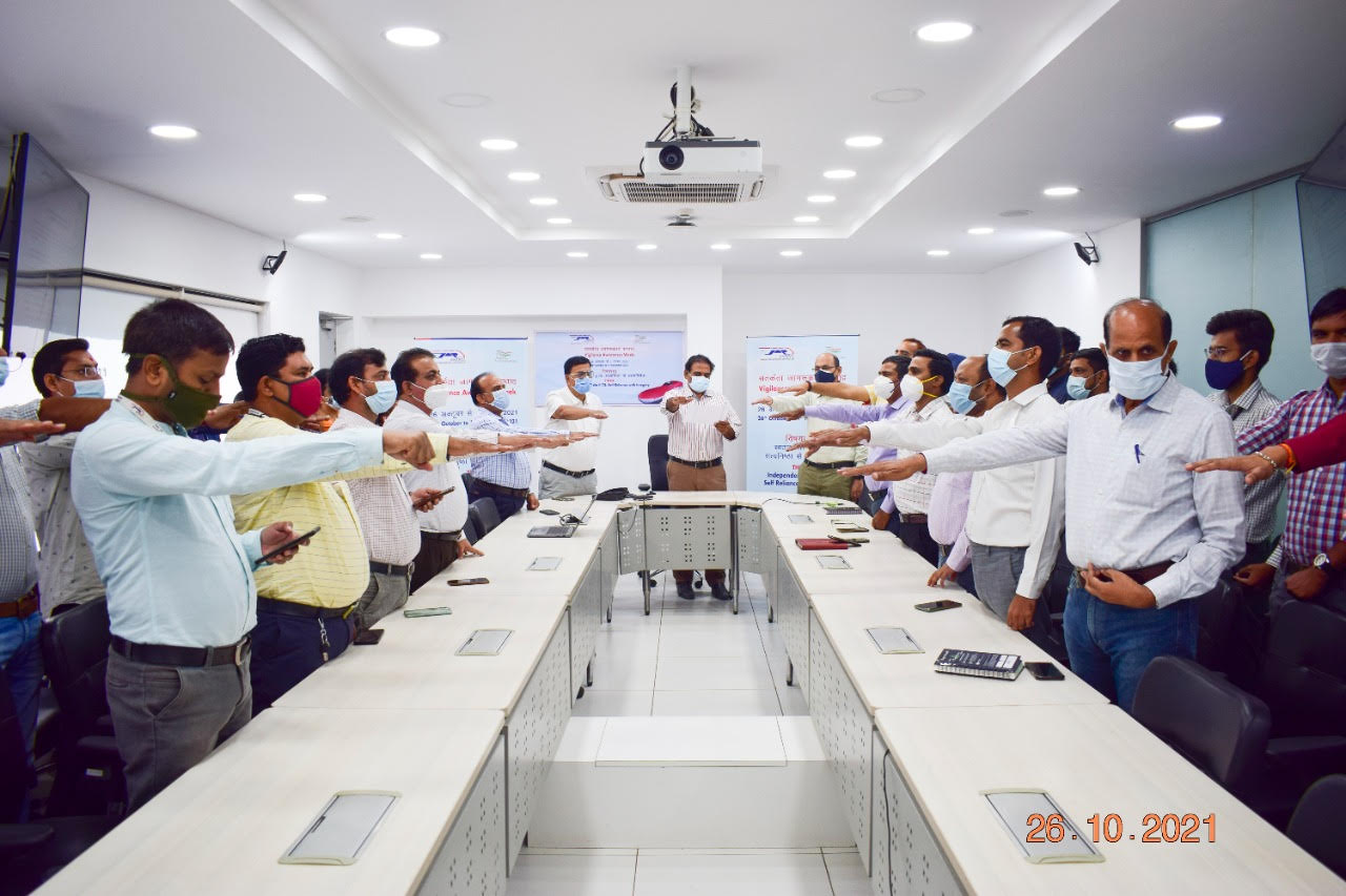On the occasion of Vigilance Awareness Week 2021, an Integrity Pledge was administered to employees at NHSRCL Ahmedabad Office on 26th October 2021.