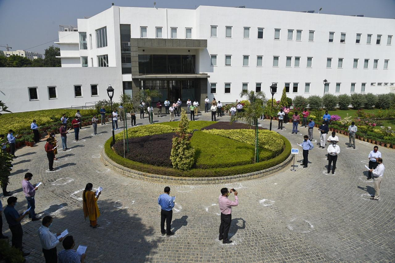 NHSRCL Surat office took pledge to Fight Against Covid-19 on 8-Oct-2020