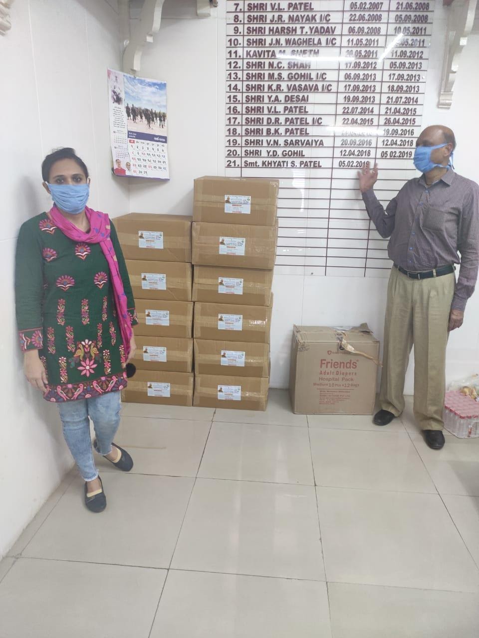 Hand Sanitisers, Gloves, Face mask etc. were handed over to district administration in Vadodara on 01-Apr-2020