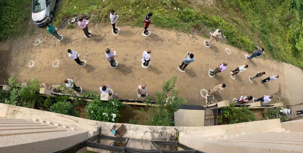 NHSRCL सूरत कार्यालयाने 8 ऑक्टोबर 2020 रोजी COVID-19 विरुद्ध लढण्यासाठी शपथ घेतली